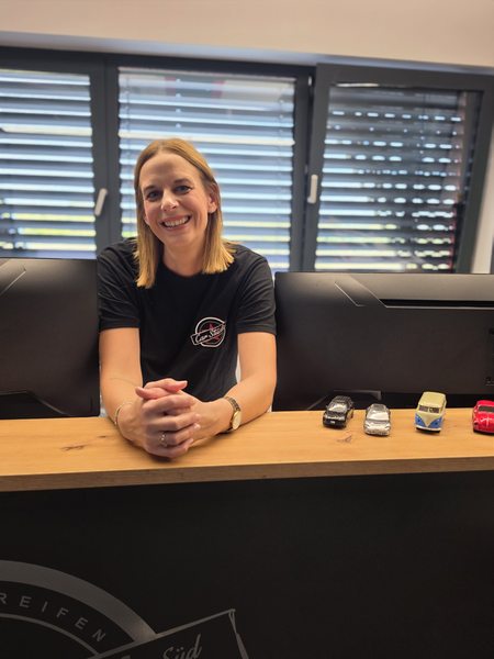 Stefanie Ederer, Kundendienstberaterin CarStudio Süd